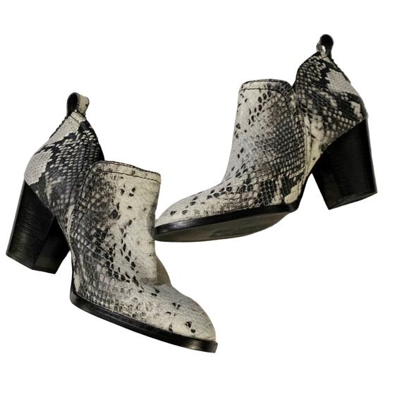 Jeffrey Campbell 7.5 NEW - Picture 4 of 9